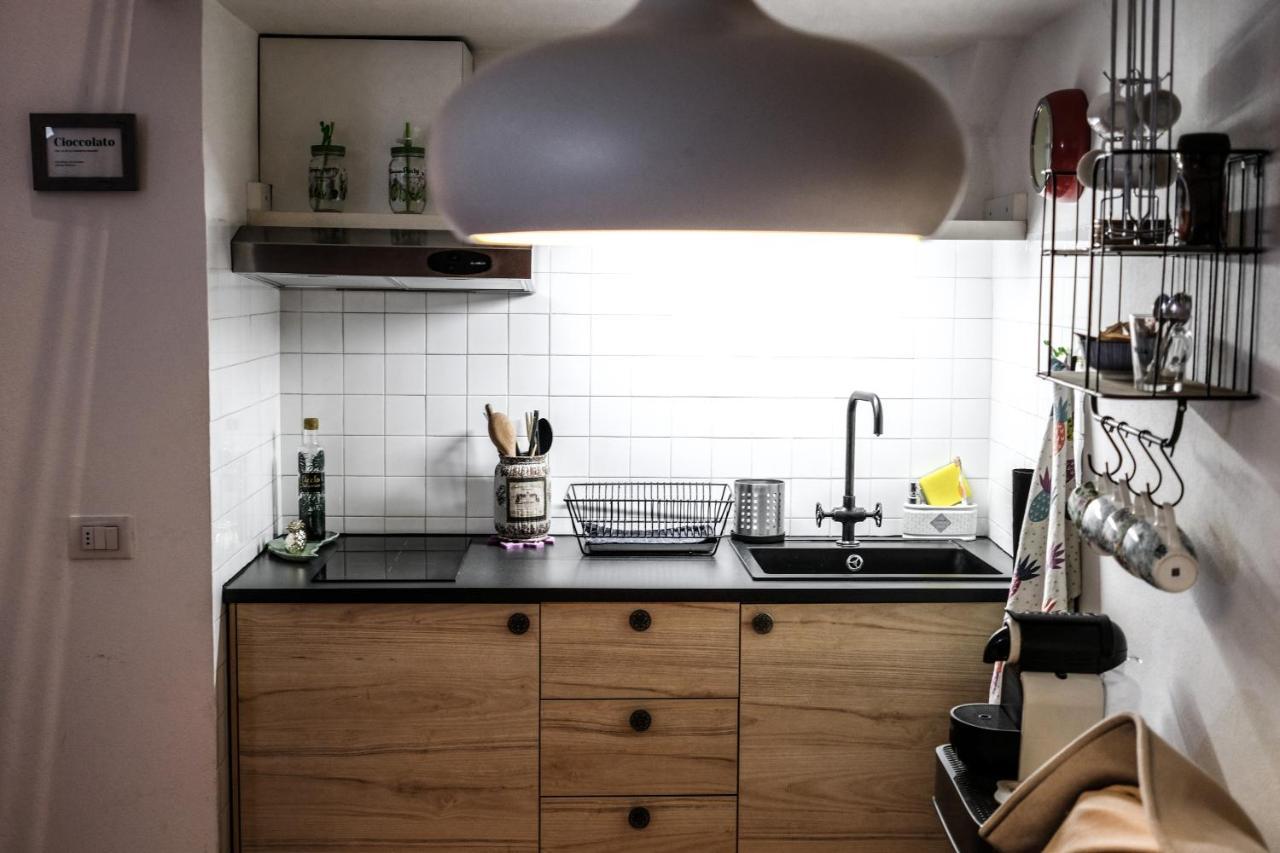 Cozy House Apartment ปาร์มา ภายนอก รูปภาพ