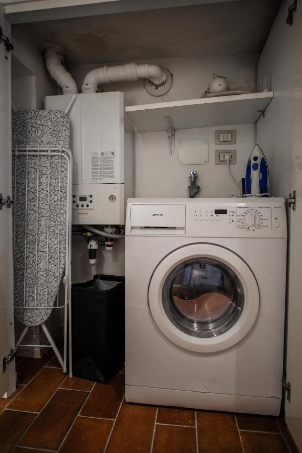 Cozy House Apartment ปาร์มา ภายนอก รูปภาพ