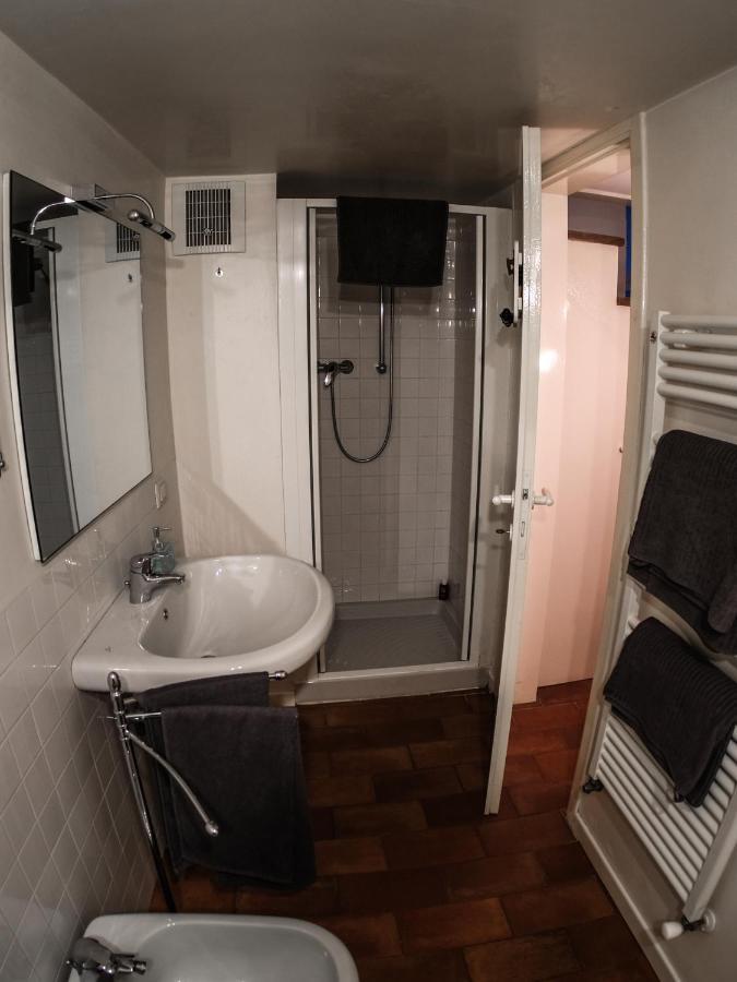 Cozy House Apartment ปาร์มา ภายนอก รูปภาพ